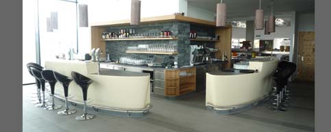 Adler Lounge 